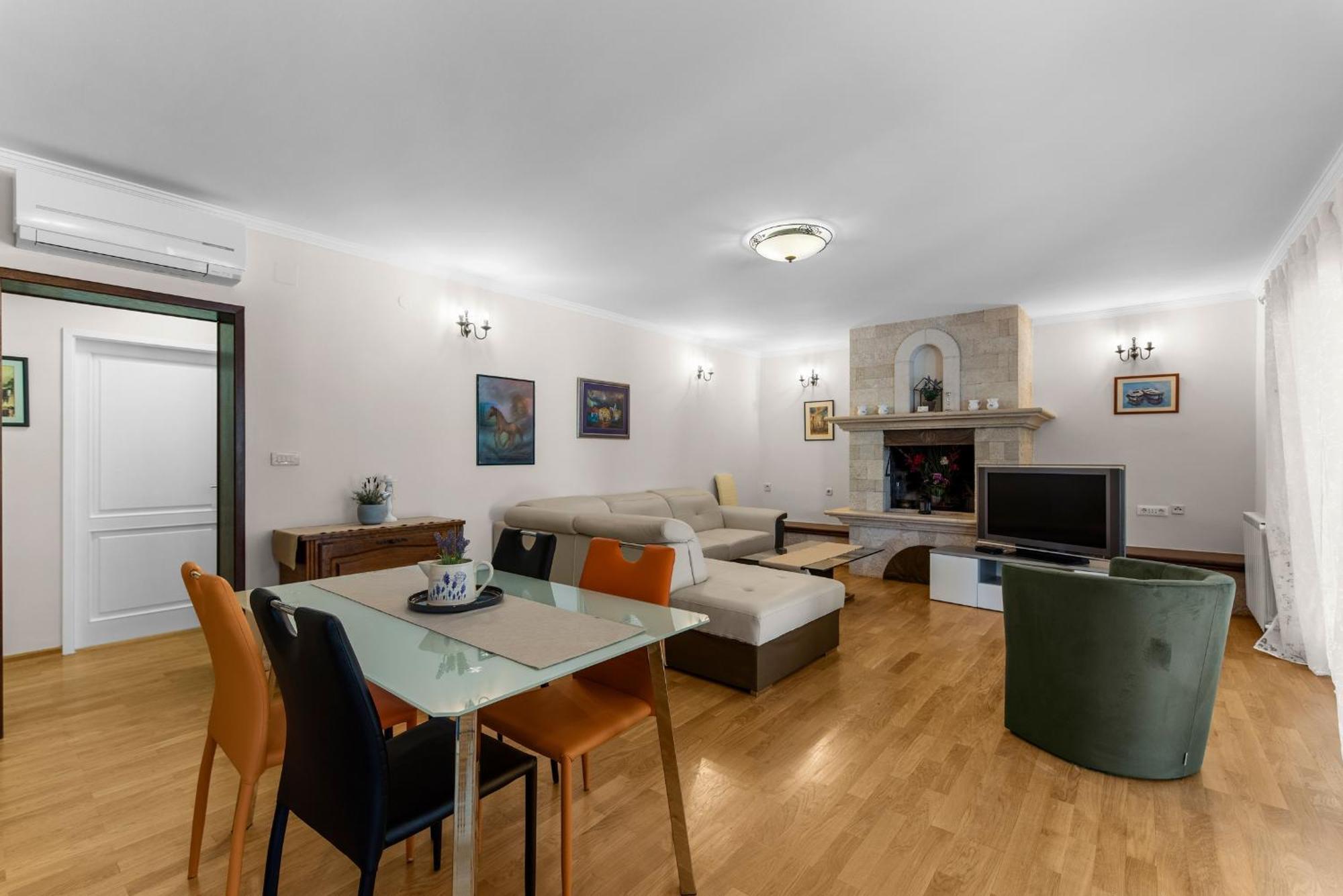 Villa Hope - Apartments With Shared Pool Poreč Quarto foto