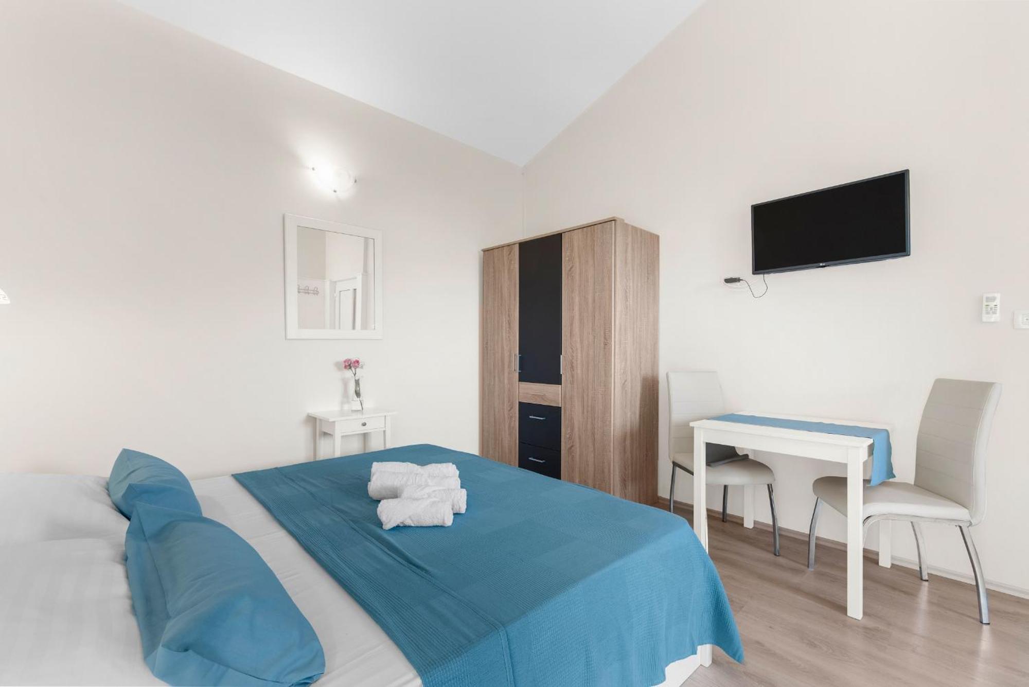 Villa Hope - Apartments With Shared Pool Poreč Quarto foto